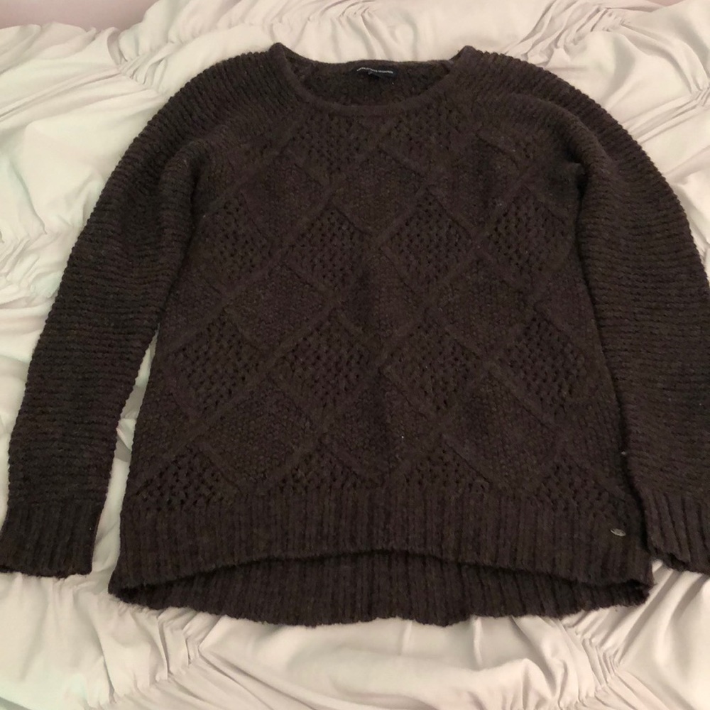 American eagle sweater